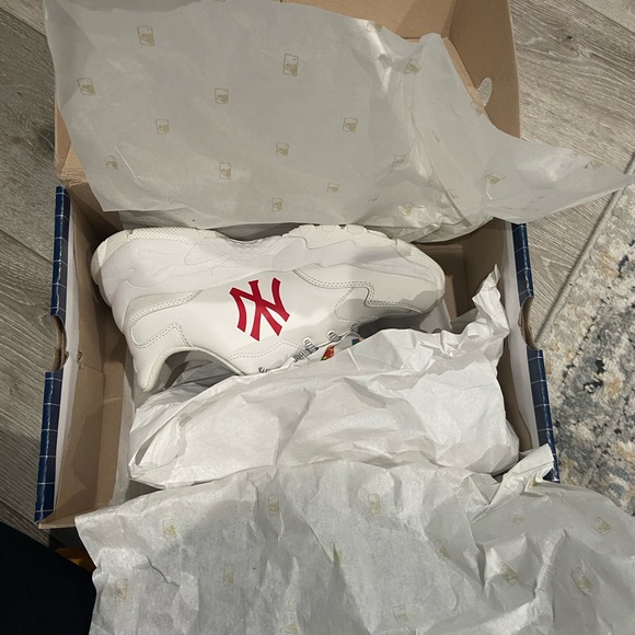 MLB Korea Chunky Shoes - Picture 7 of 7